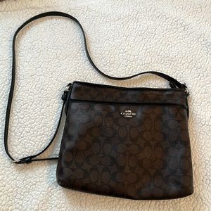 Envelope coach cross body bag